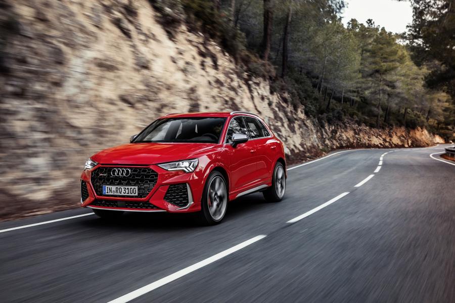 Audi RS Q3 2019 года  (WW) (фото 31 из 65)